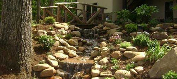 backyard-stream-bed